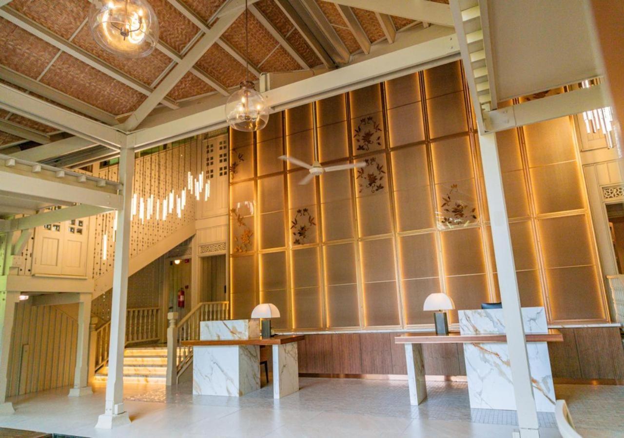 Pelangi Beach Resort & Spa, Langkawi לנגקאווי מראה חיצוני תמונה Interior of the new library