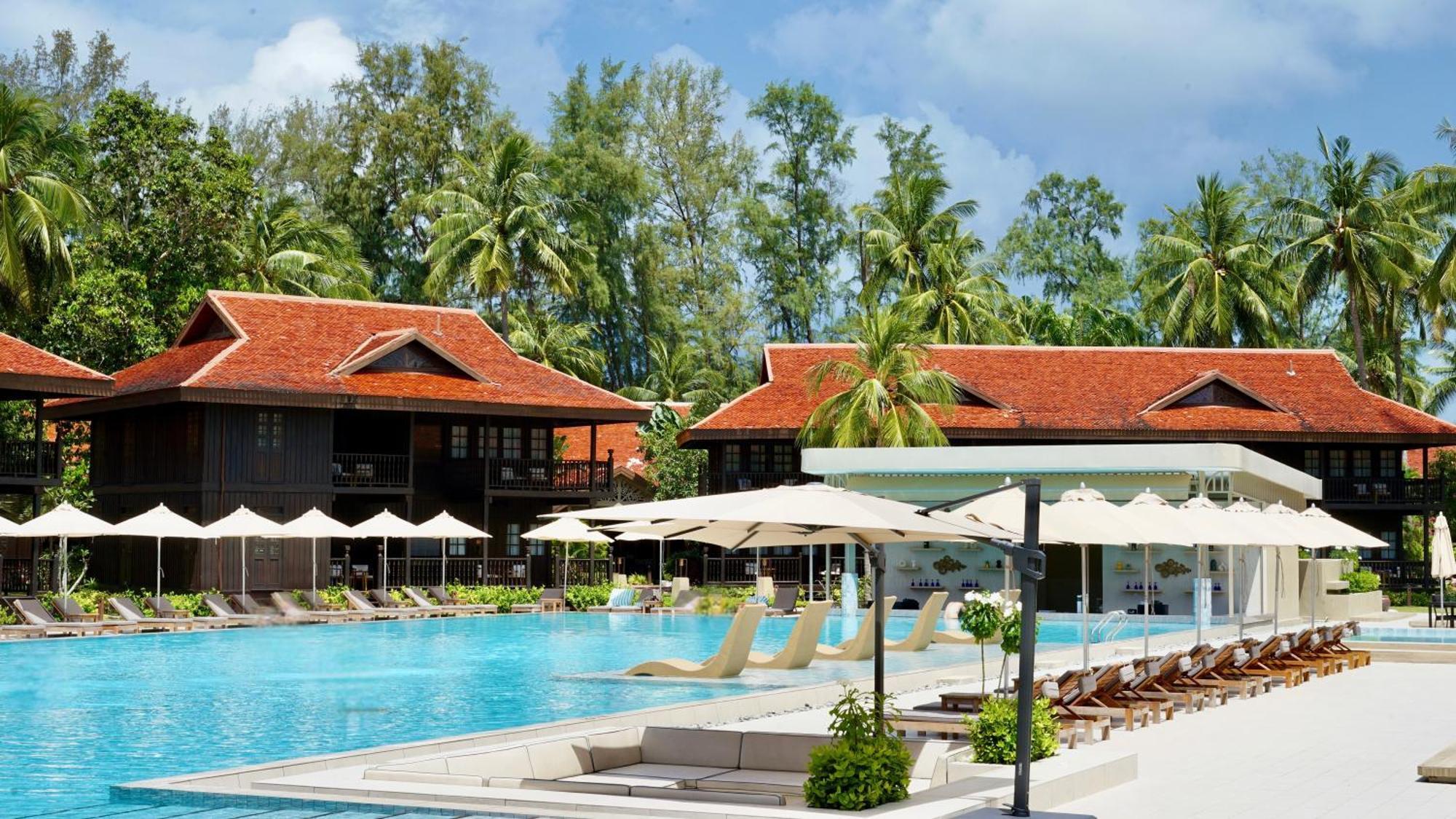 Pelangi Beach Resort & Spa, Langkawi לנגקאווי מראה חיצוני תמונה The swimming pool at the resort