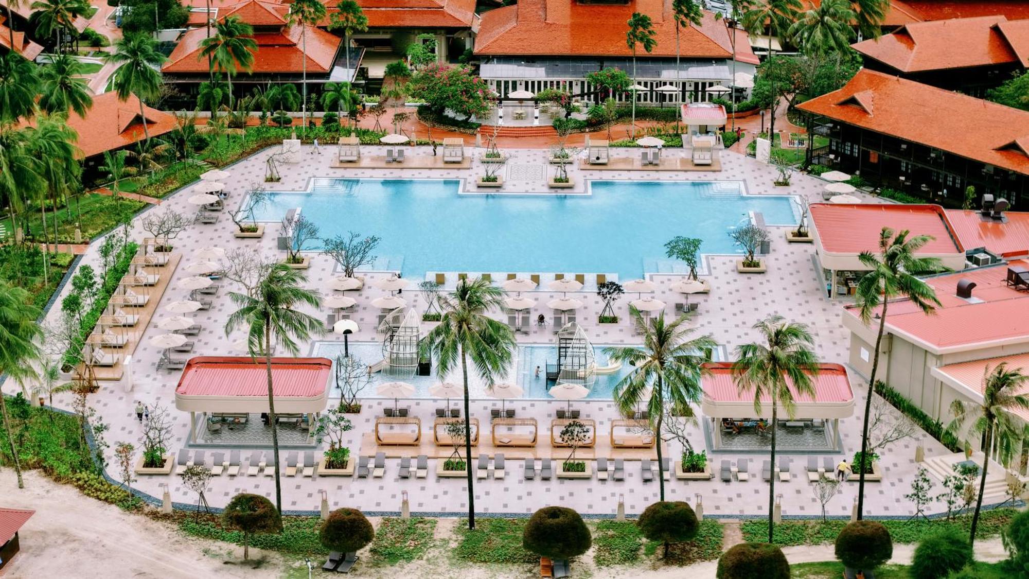 Pelangi Beach Resort & Spa, Langkawi לנגקאווי מראה חיצוני תמונה The pool at the Royal Thai Hotel